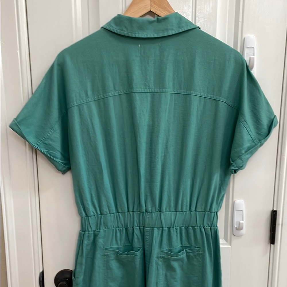 Universal Thread Green Jumpsuit - Picture 4 of 8